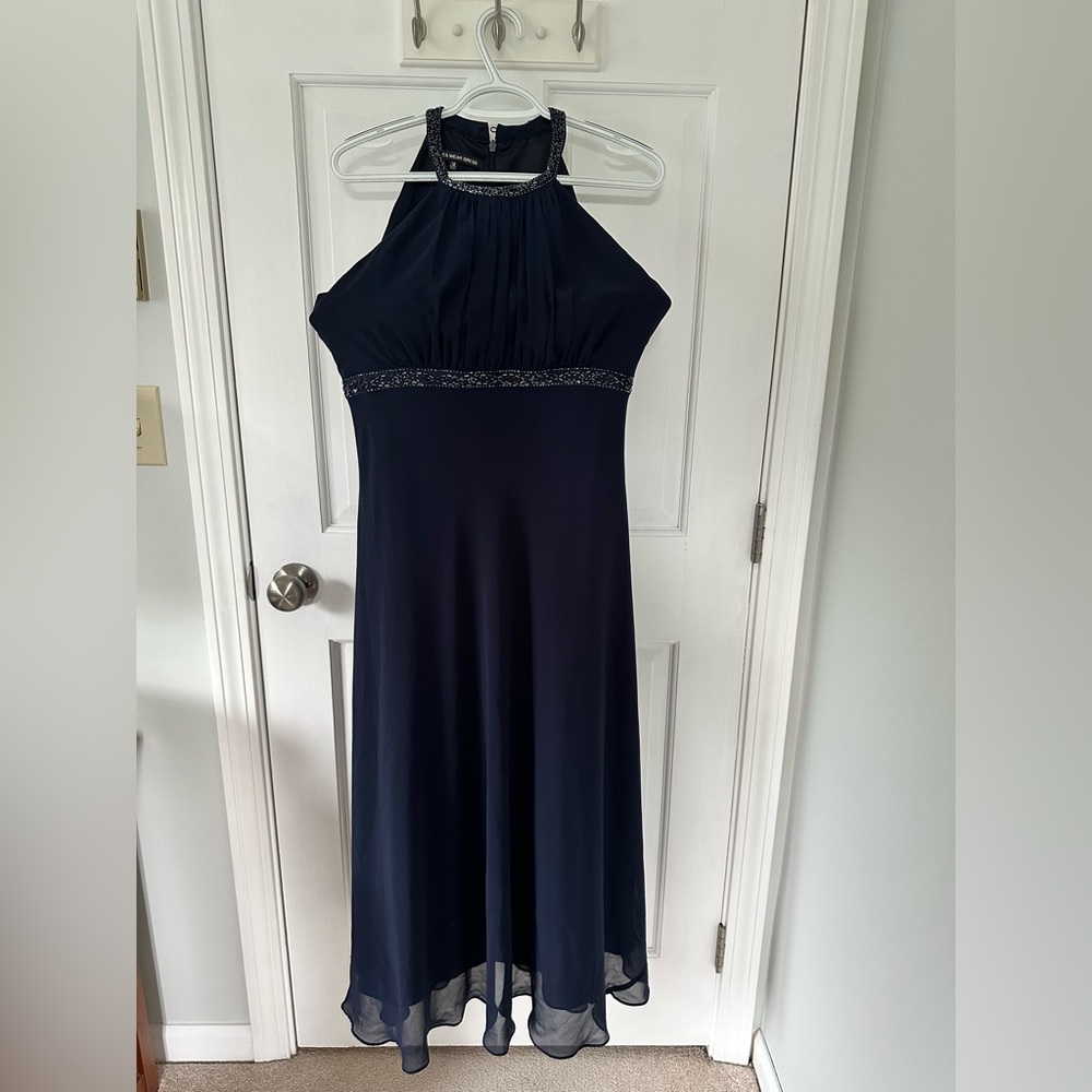 Jones Wear Navy Halter Evening/ Cocktail Dress
